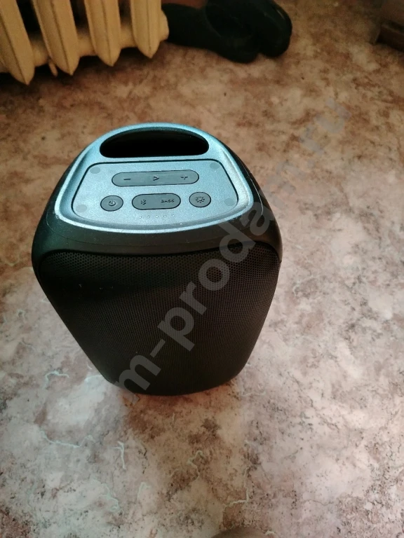 Блютуз колонка