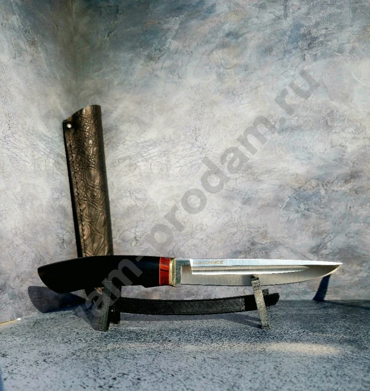 Нож из стали COR-X