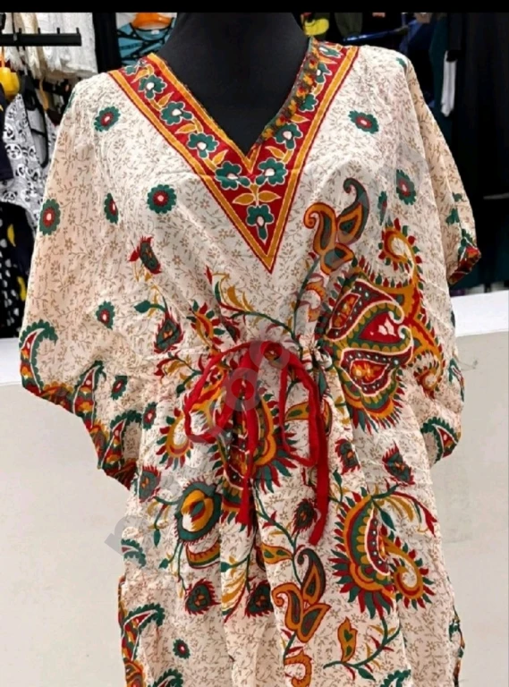 Женское платье большого размера