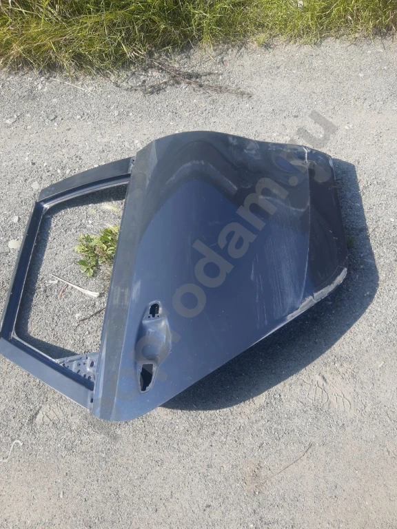 Задняя правая дверь Киа Сид универсал 2021 год