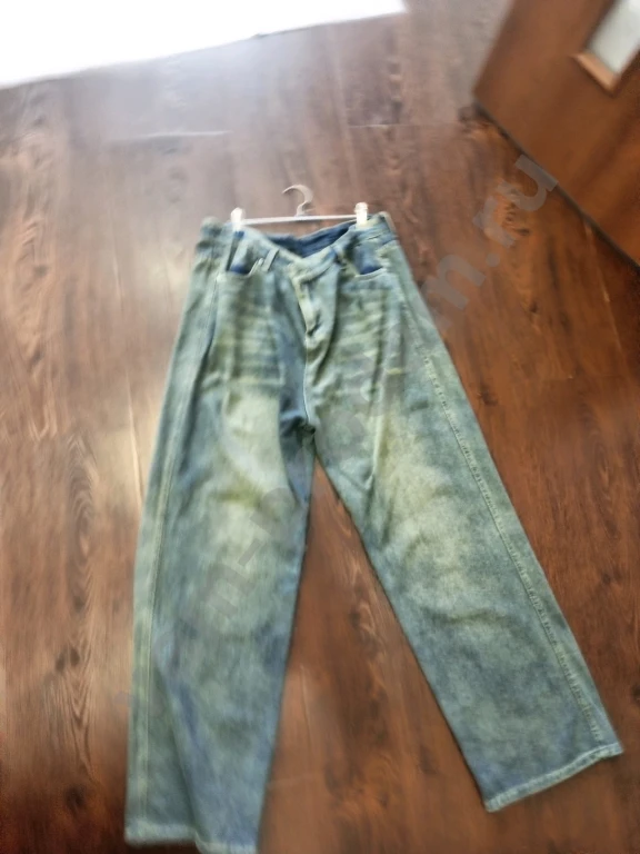 Джинсы женские