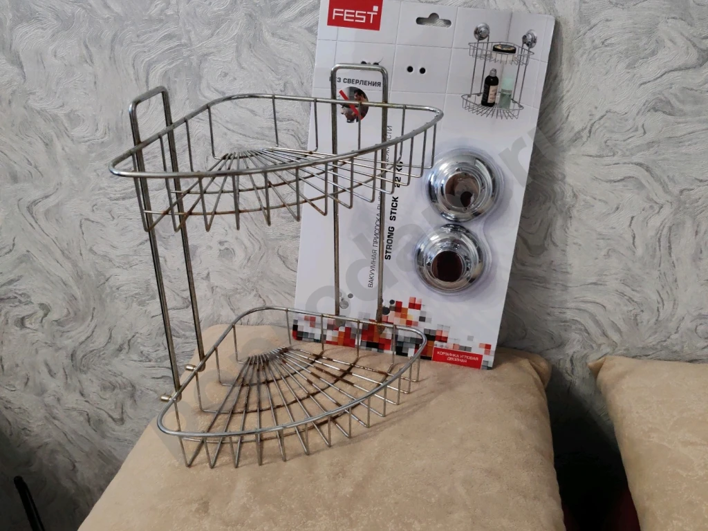 Угловая полка для ванной