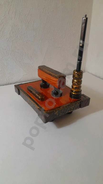 Подставка для телефона.Подарочная