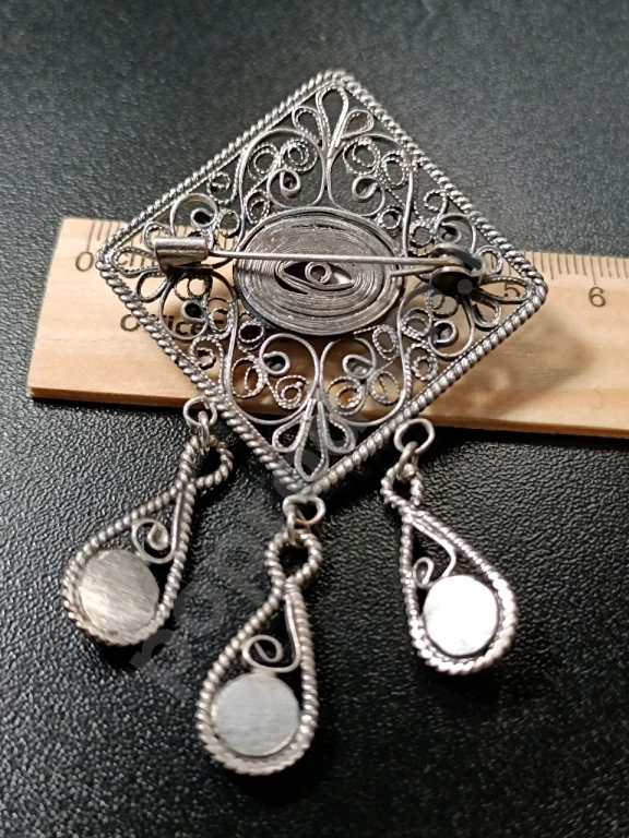 Крупная Брошь с Подвесками. Винтаж.