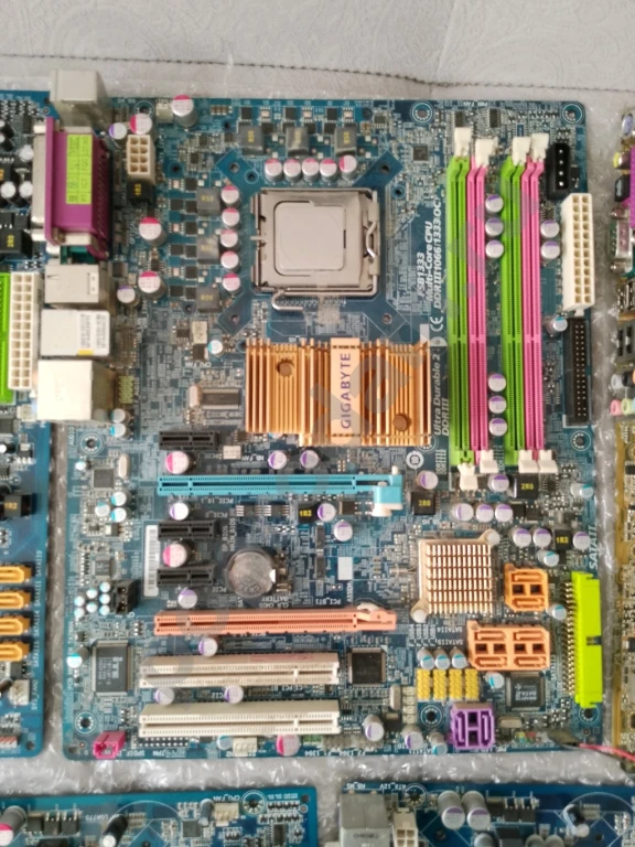 Материнские платы Socket775 DDR2, DDR3