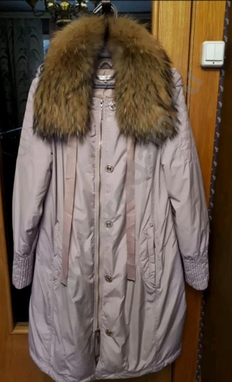 Пуховик женский р. 46-48