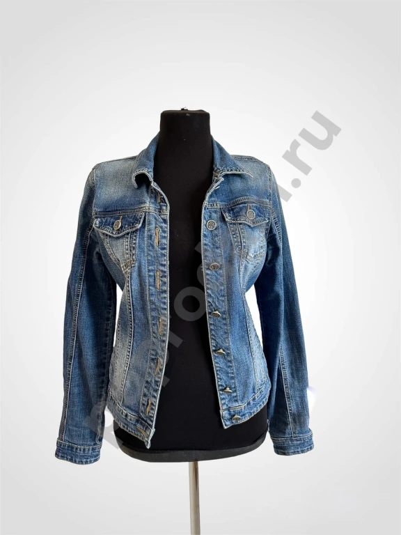Стильная женская джинсовая куртка