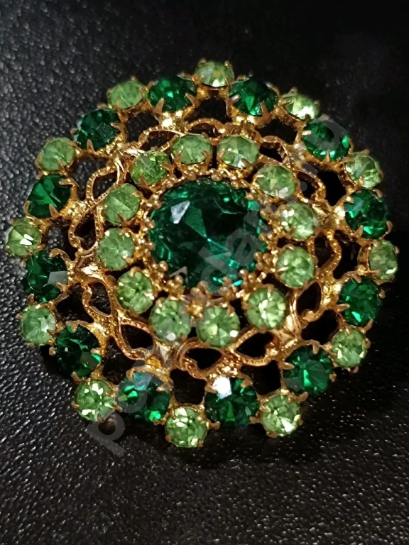 Брошь. Чехия. Jablonex. Винтаж. Стекло.