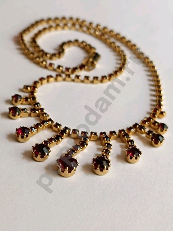 Колье. Чехия. Jablonex. Винтаж. Гранатовое Стекло.