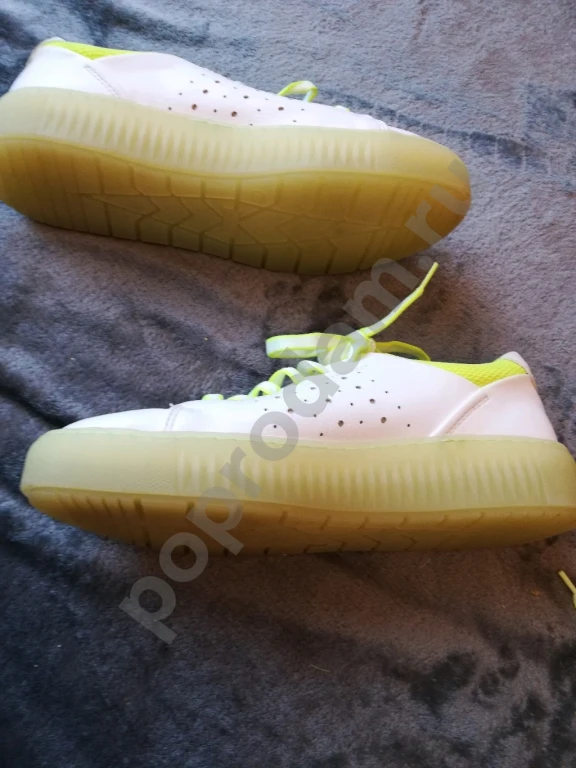 Кроссовки (кеды) Carnaby 40 р.