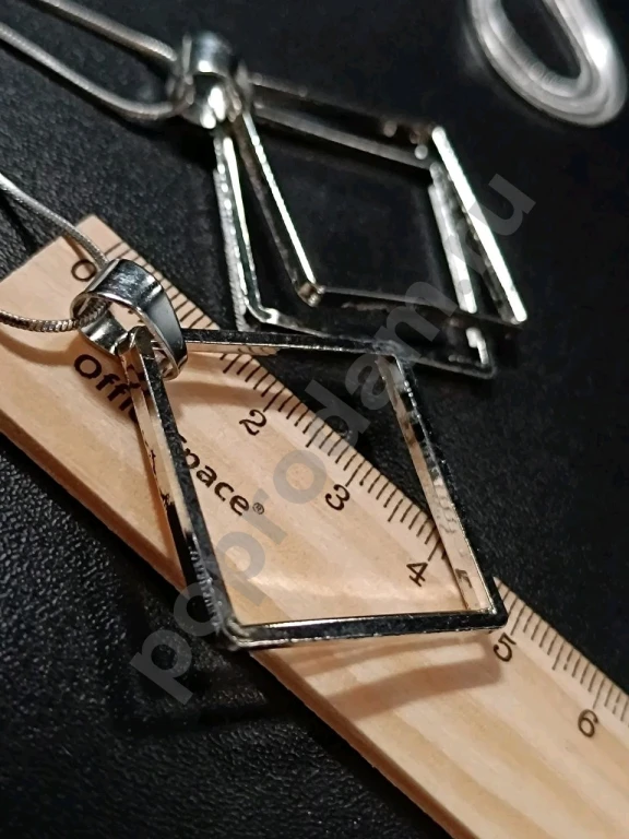 Длинное Колье.