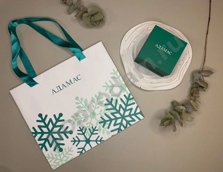 Новогодний пакет и коробка Адамас Adamas
