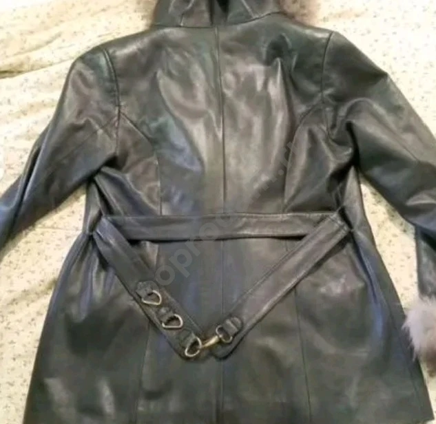 Куртка кожаная с натуральным мехом