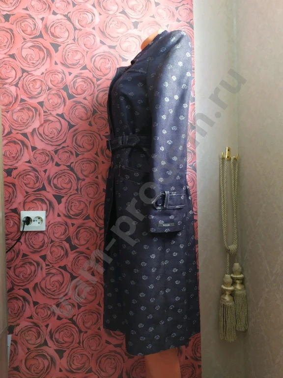 Плащ Weem 46 демисезон женский под джинс с поясом и подплечниками