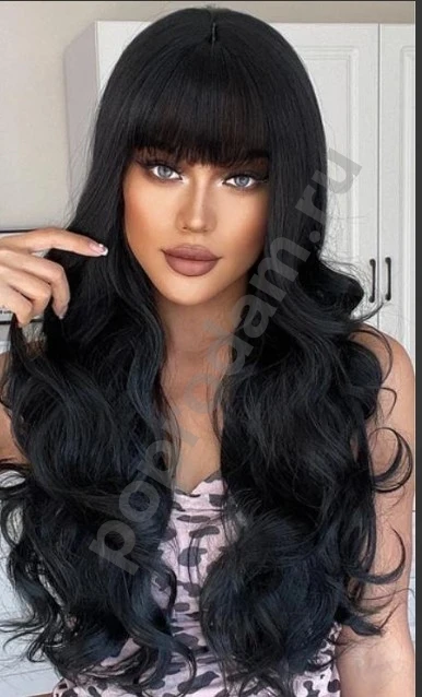 Парик черный волнистый новый