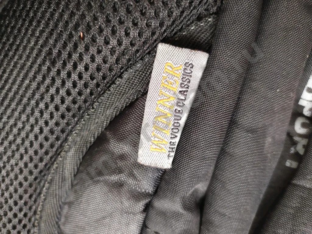 РюкзакБ/у, состояние удовлетворительное, есть потёртости, порывы.