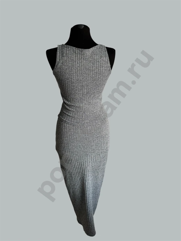 Блестящий женский костюм с юбкой и кроп топом