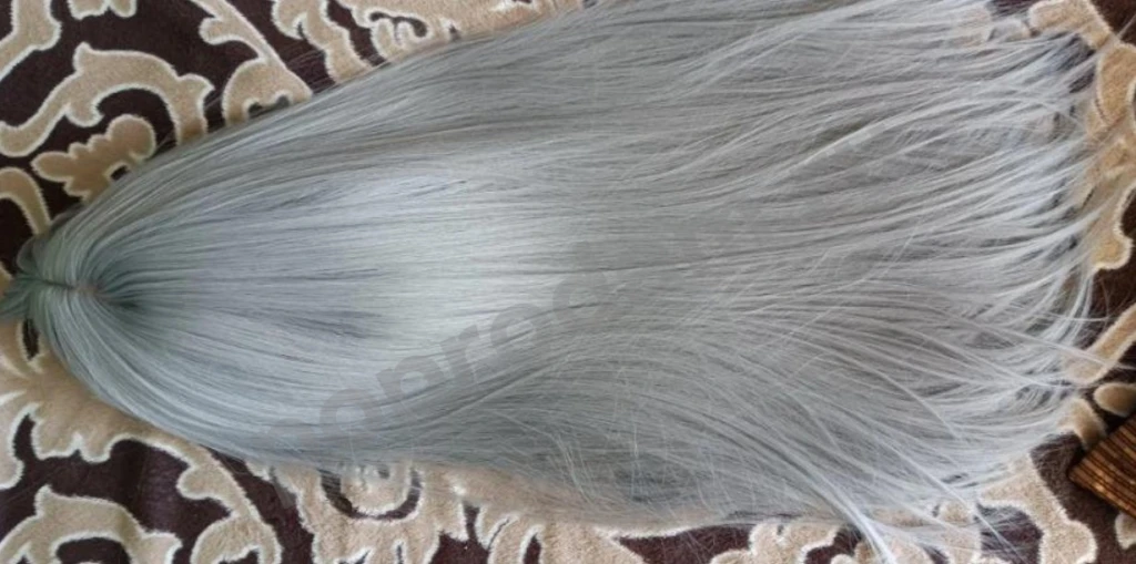 Серебряный парик длинный новый