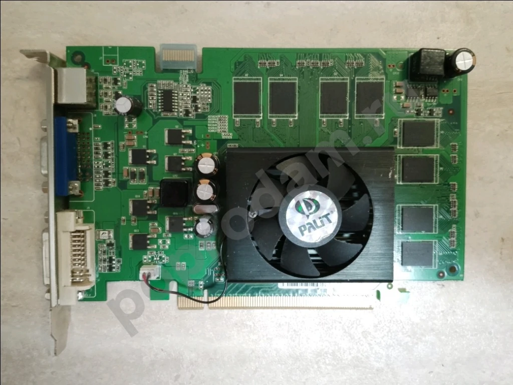 Видеокарты PCI-E разные