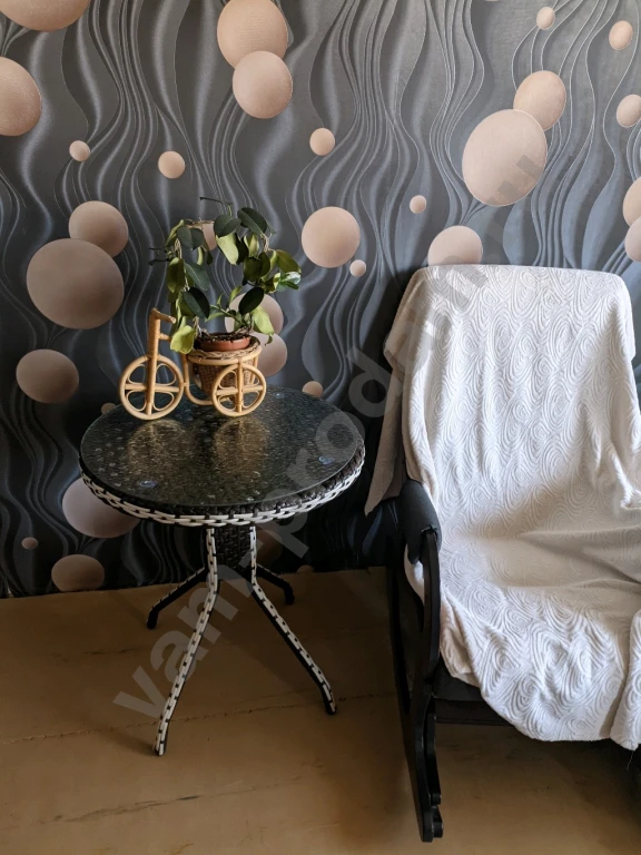 Эксклюзивный Стол из искусственного ротанга.