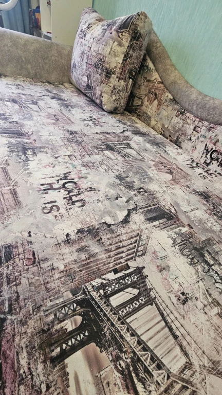 Тахта-кровать