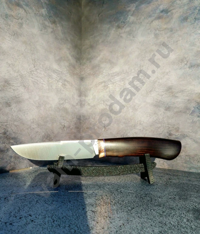 Нож из топовой стали М398