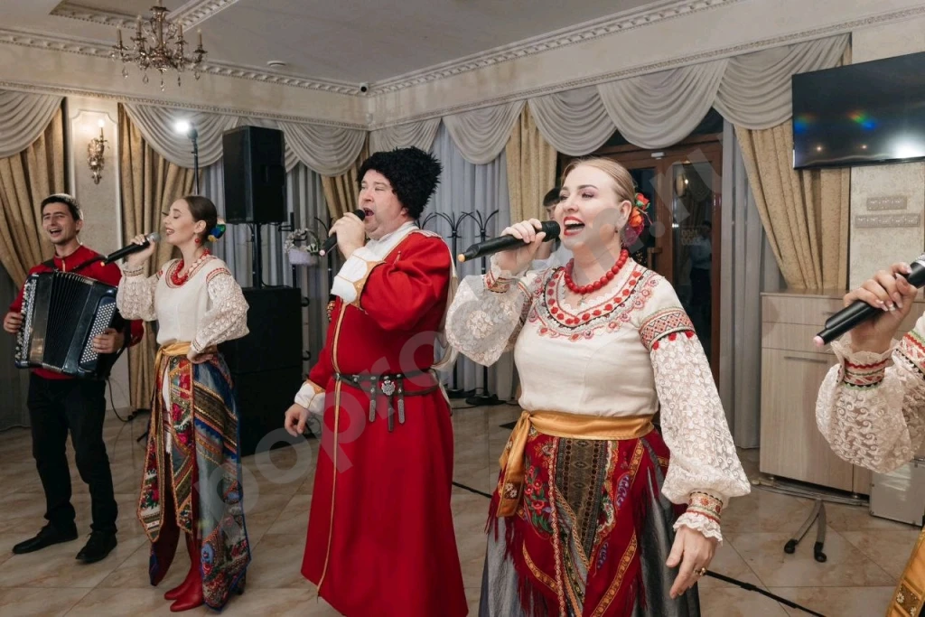 Народный ансамбль, Казачий хор, казаки, артисты на мероприятие