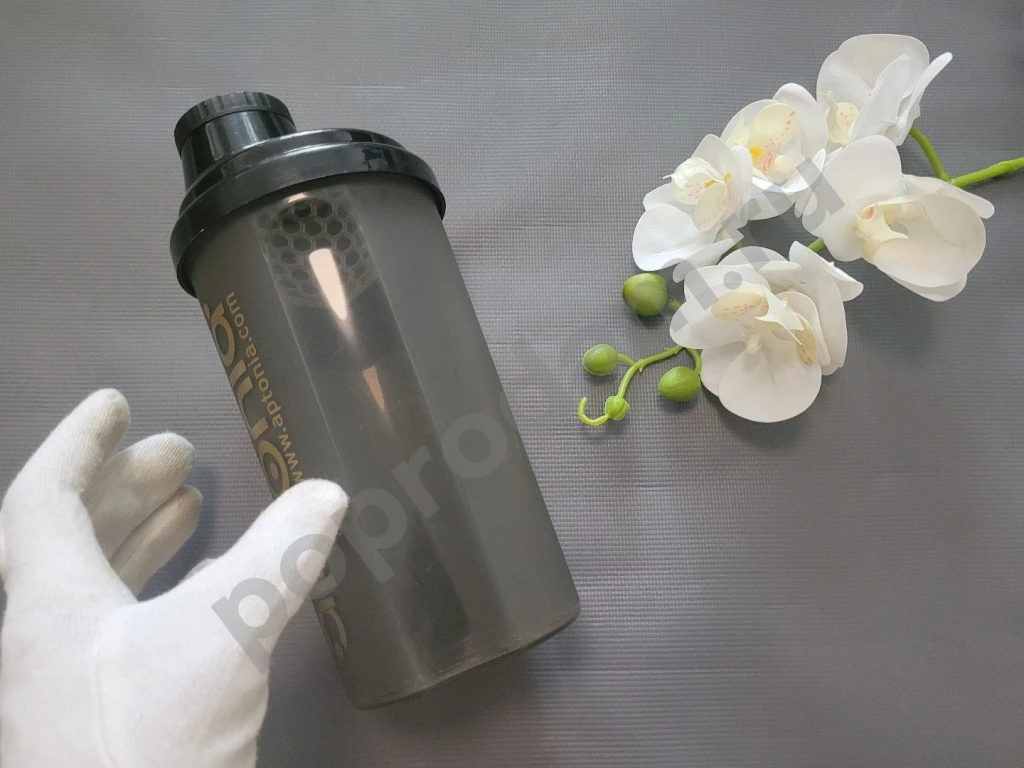 Шейкер спортивный Aptonia черный пластик 700мл