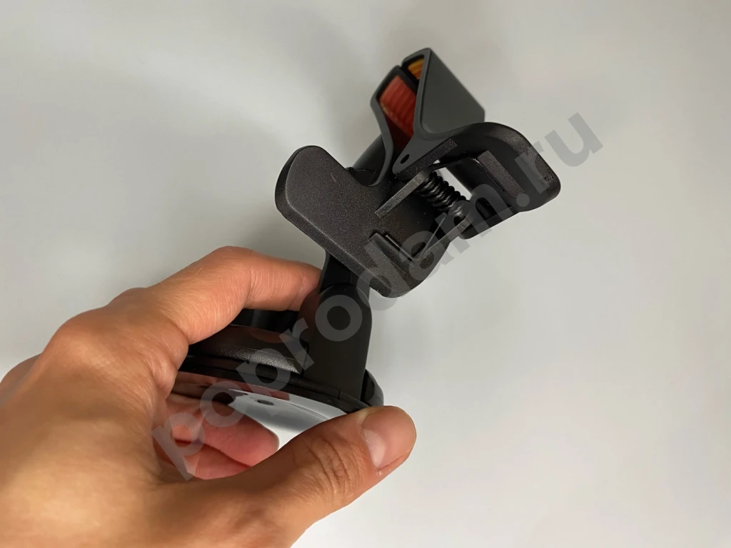 Держатель для телефона в машину прищепка