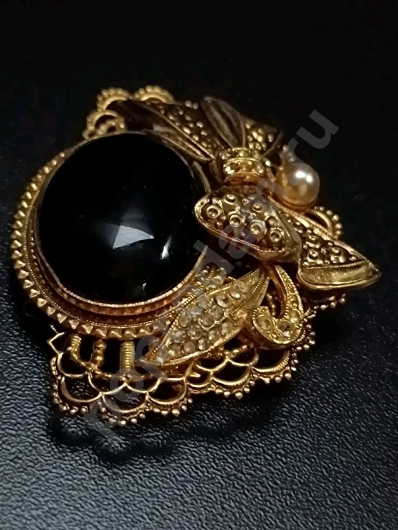 Крупная Брошь. Чехия. Jablonex. Винтаж. Стекло.