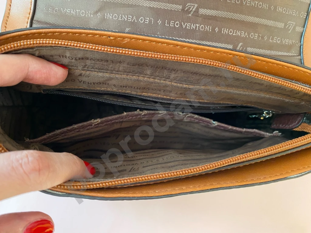 Каркасная бордовая сумка Leo Ventoni кросс-боди Италия