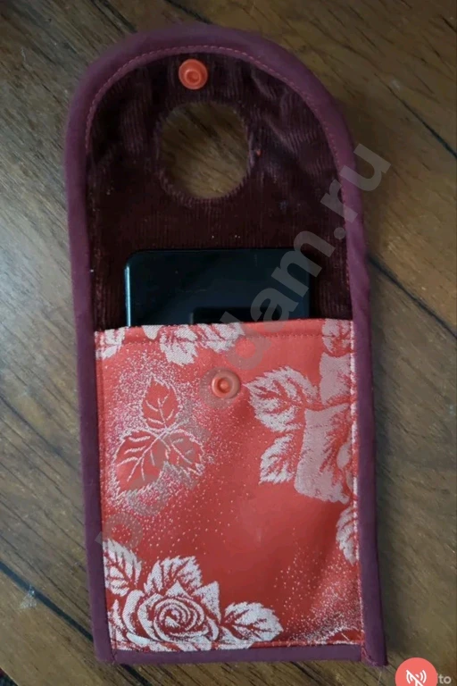 Подставка для зарядного устройства телефона