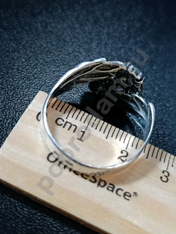 Кольцо. Серебро 925 пробы. Тризуб. Размер 23.