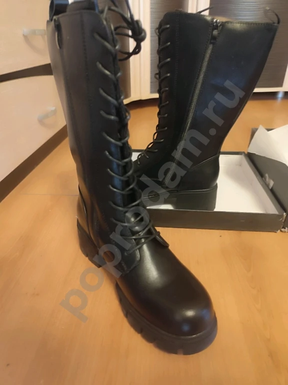 Новые ботинки 40 размер