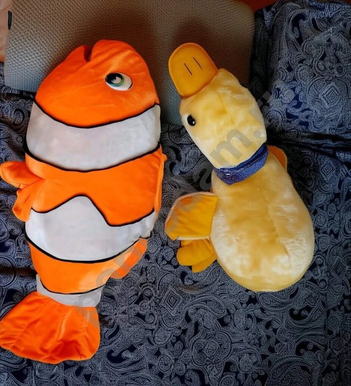 Мягкие игрушки подушки оживят твою кровать