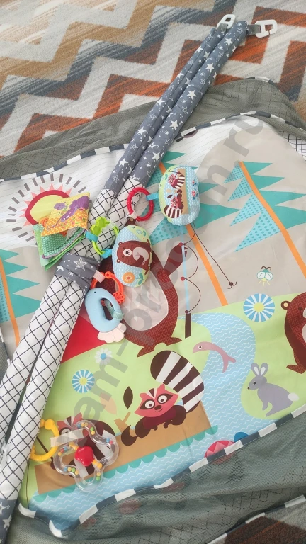 Развивающий коврик для новорождённых