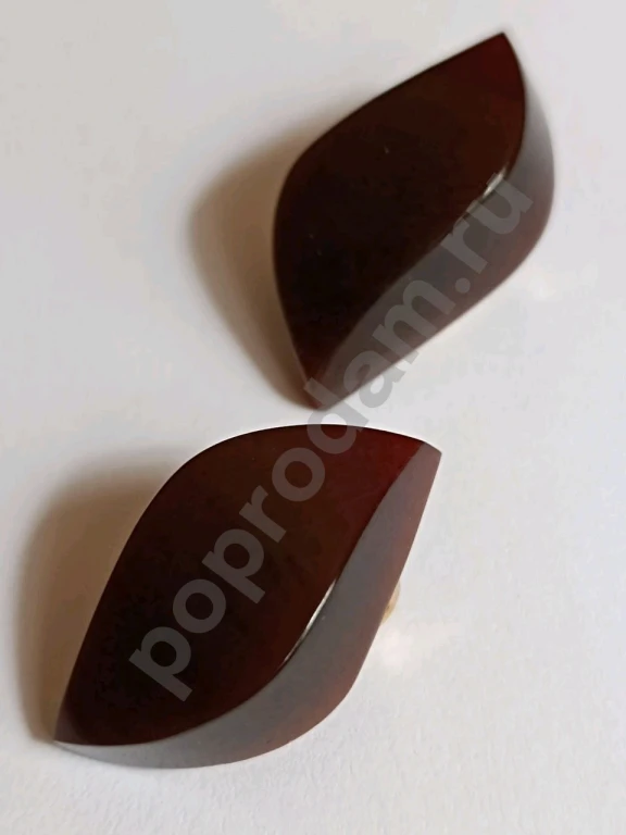 Клипсы. Винтаж. Калининград. Маркировка. Натуральный Янтарь.