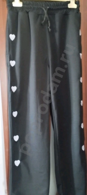 Женские спортивные штаны