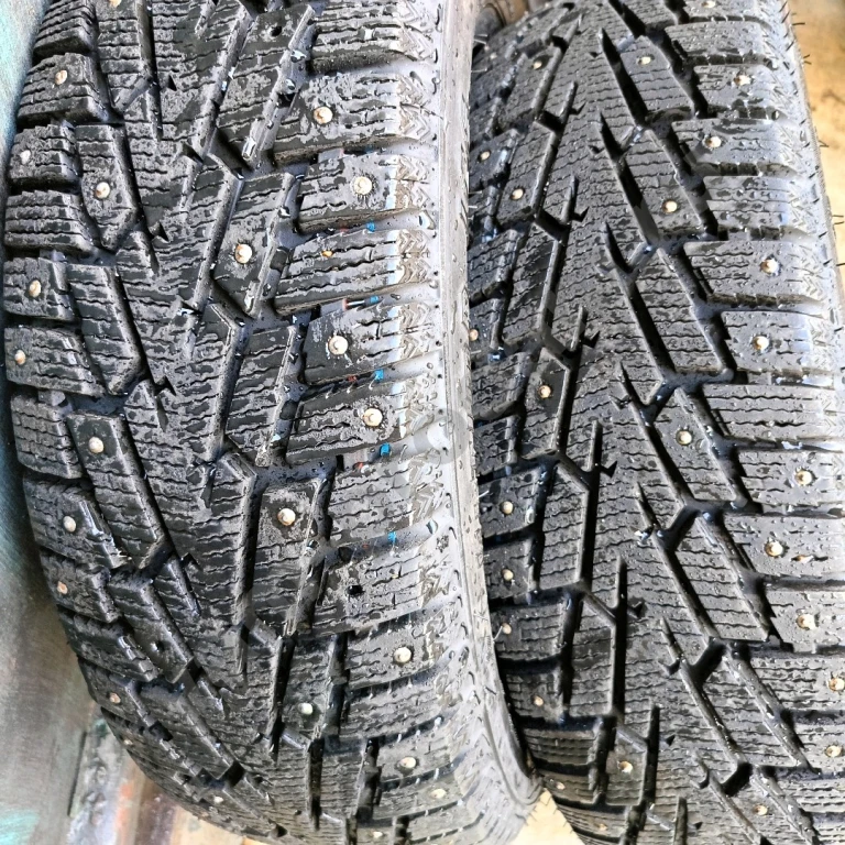 Delmax Ultima lce 185/65R15