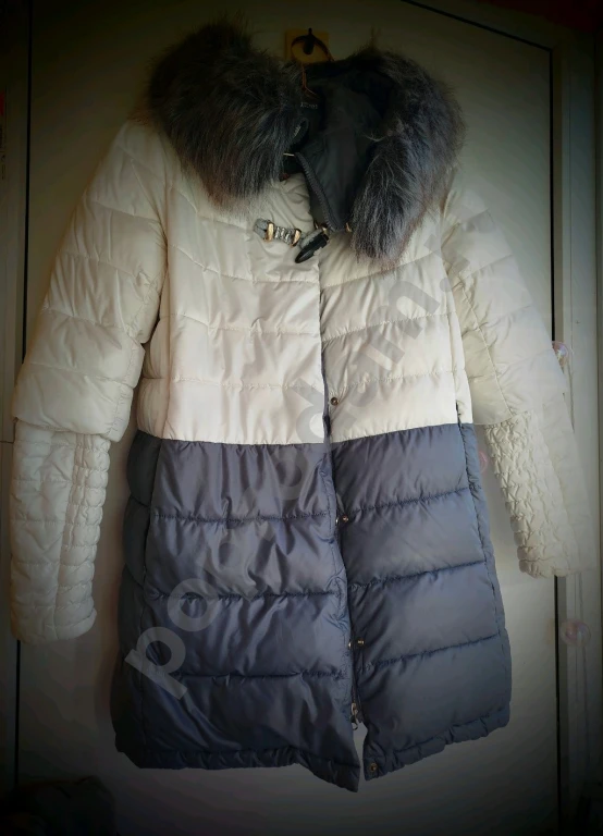 Зимний пуховик Skinnwille (Швеция) 44 размера