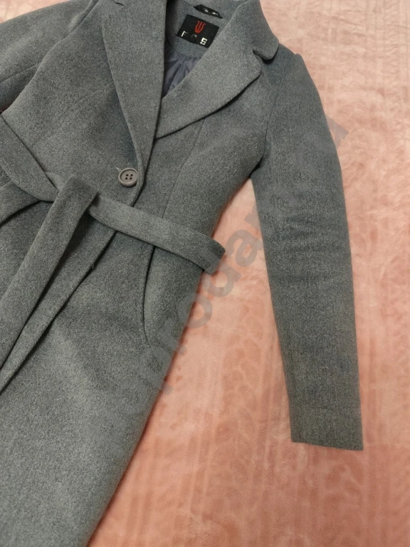 Шерстяное пальто