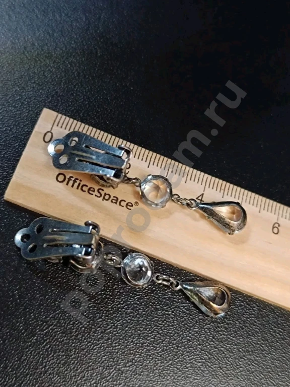 Клипсы. Винтаж. Стекло. Безель.