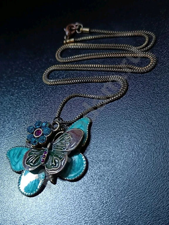 Крупная Подвеска на цепочке. Англия. Эмаль.