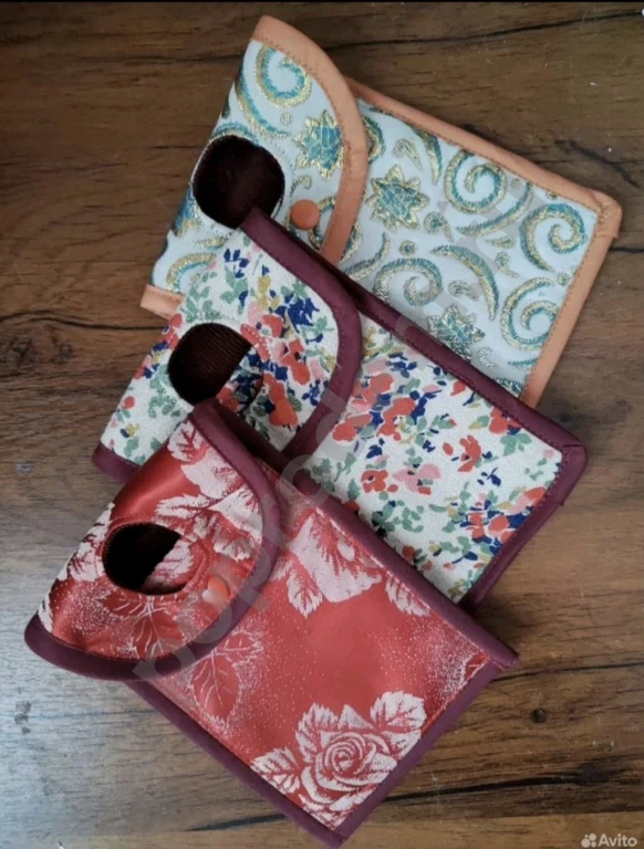 Подставка для зарядного устройства телефона