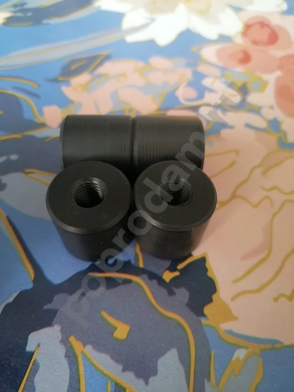 Втулки капролоновые для мотоцикла, сайлентблоки.