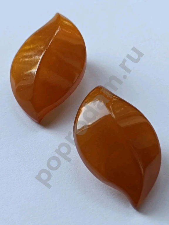 Клипсы. Винтаж. Калининград. Маркировка. Натуральный Янтарь.