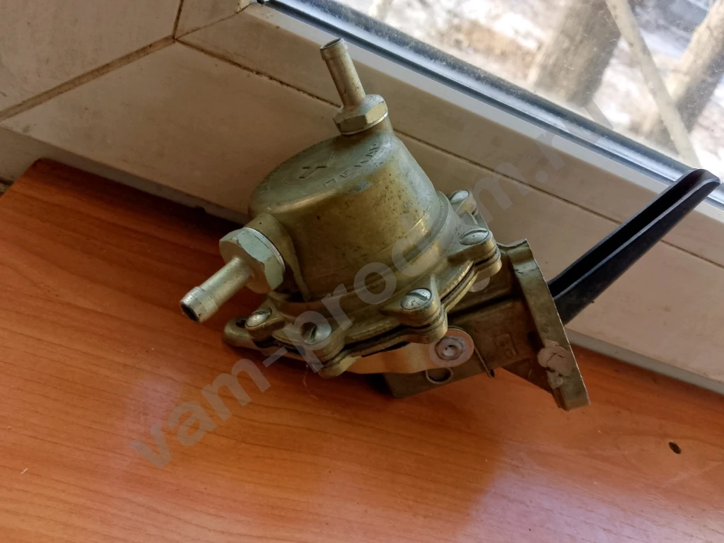 Бензонасос