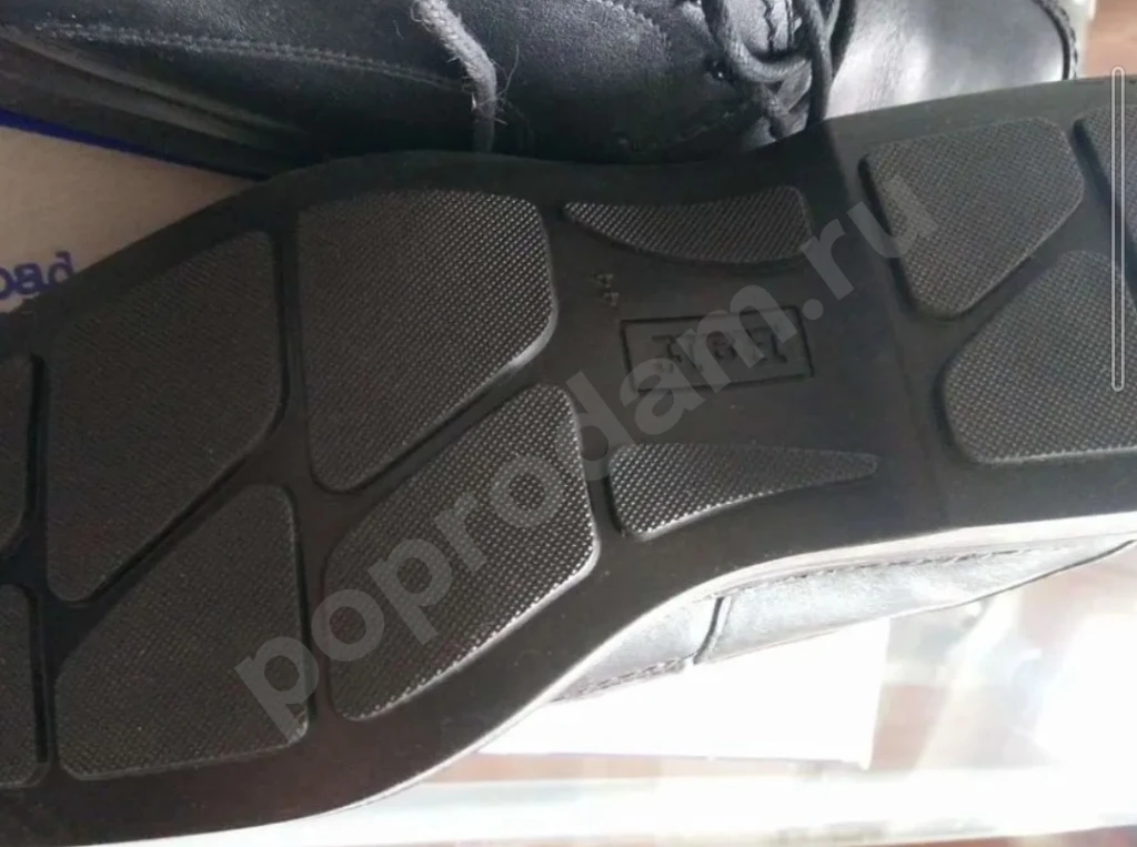 Мужские осенне-зимние ботинки Ralf Ringer, реально на размер 43-43,5 Не носились.