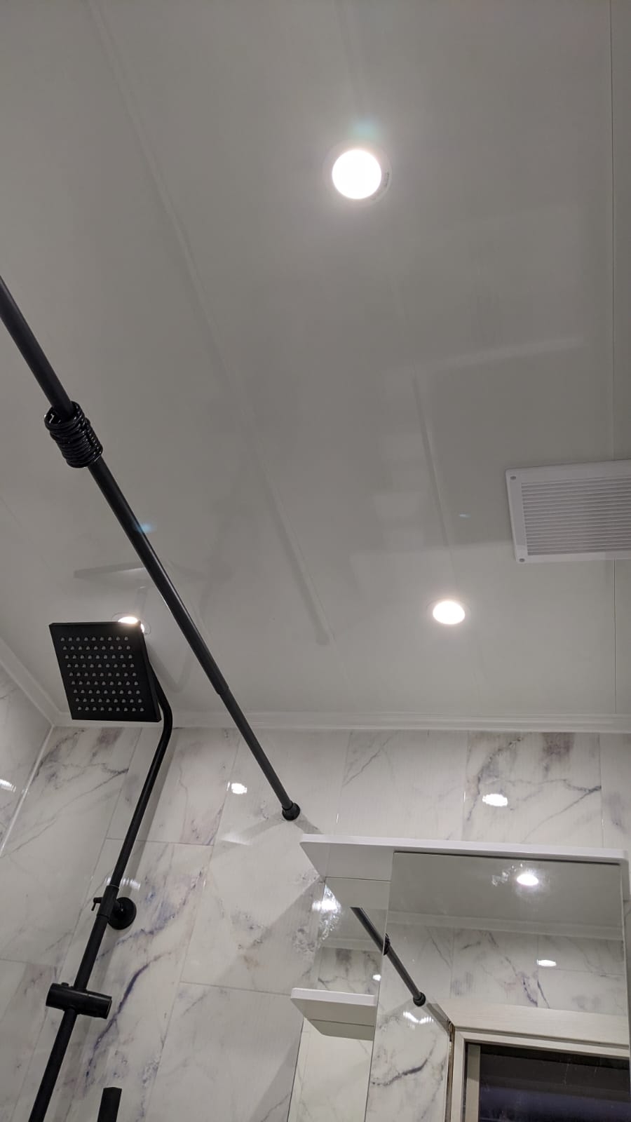 Ремонт ванных комнат, санузлов: Ванная панелями (вместе с материалом)