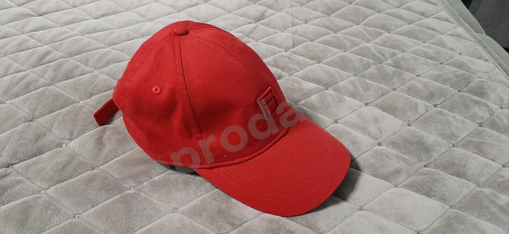 Бейсболки женские.